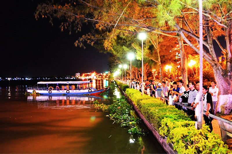 Bến Ninh Kiều 10 địa điểm du lịch Cần Thơ