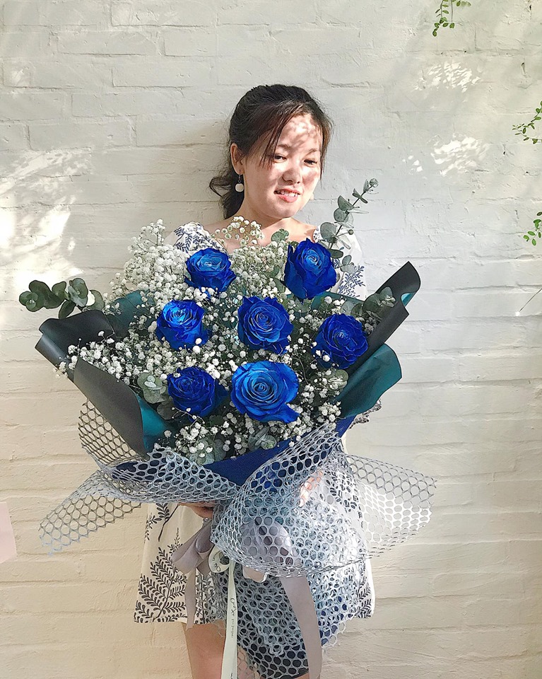 Hoa tai cua hang ong xa graden