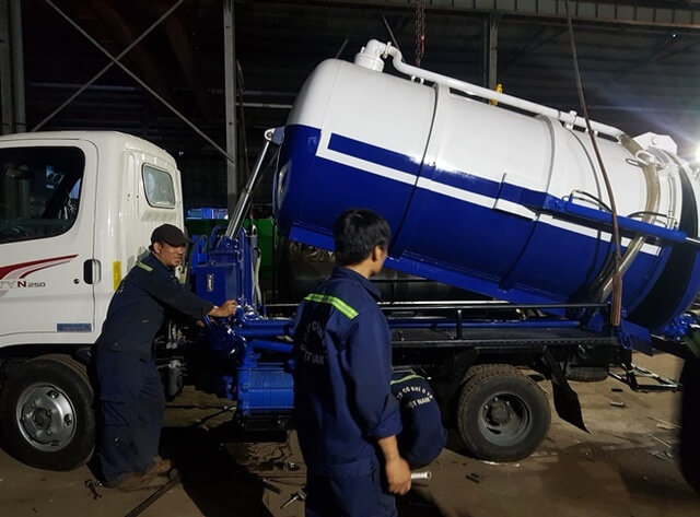 dịch vụ hút hầm cầu giá rẻ Toàn Thắng Cần Thơ dịch vụ hút hầm cầu giá rẻ Toàn Thắng Cần Thơ